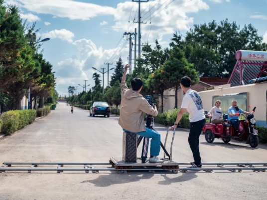 鄭州廣告片拍攝基地 | 本地優質場地推薦與價格解析